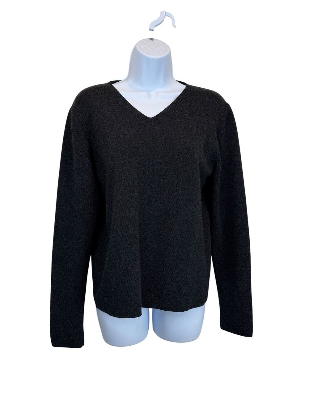 Vintage Silvia Novelli Sweater Womens Medium Gray Made in Italy Wool Knit Preppy